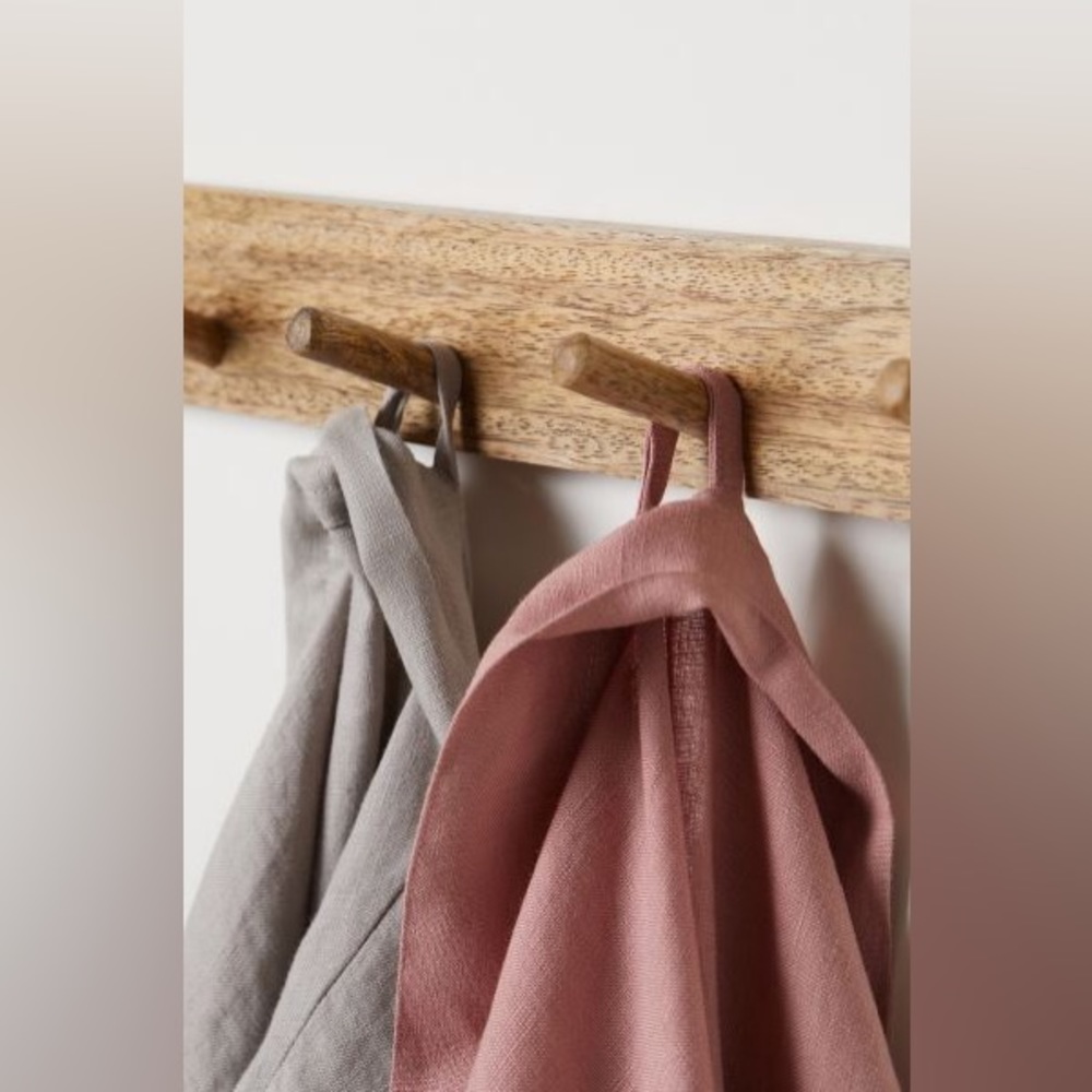 H&M BROWN MANGO WOOD MINI HANGER NEW